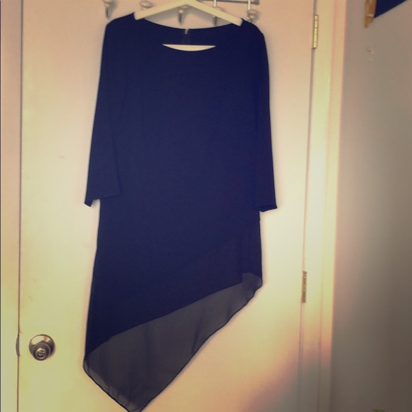 ST. JOHN Asymmetrical Tunic - Picture 2 of 8